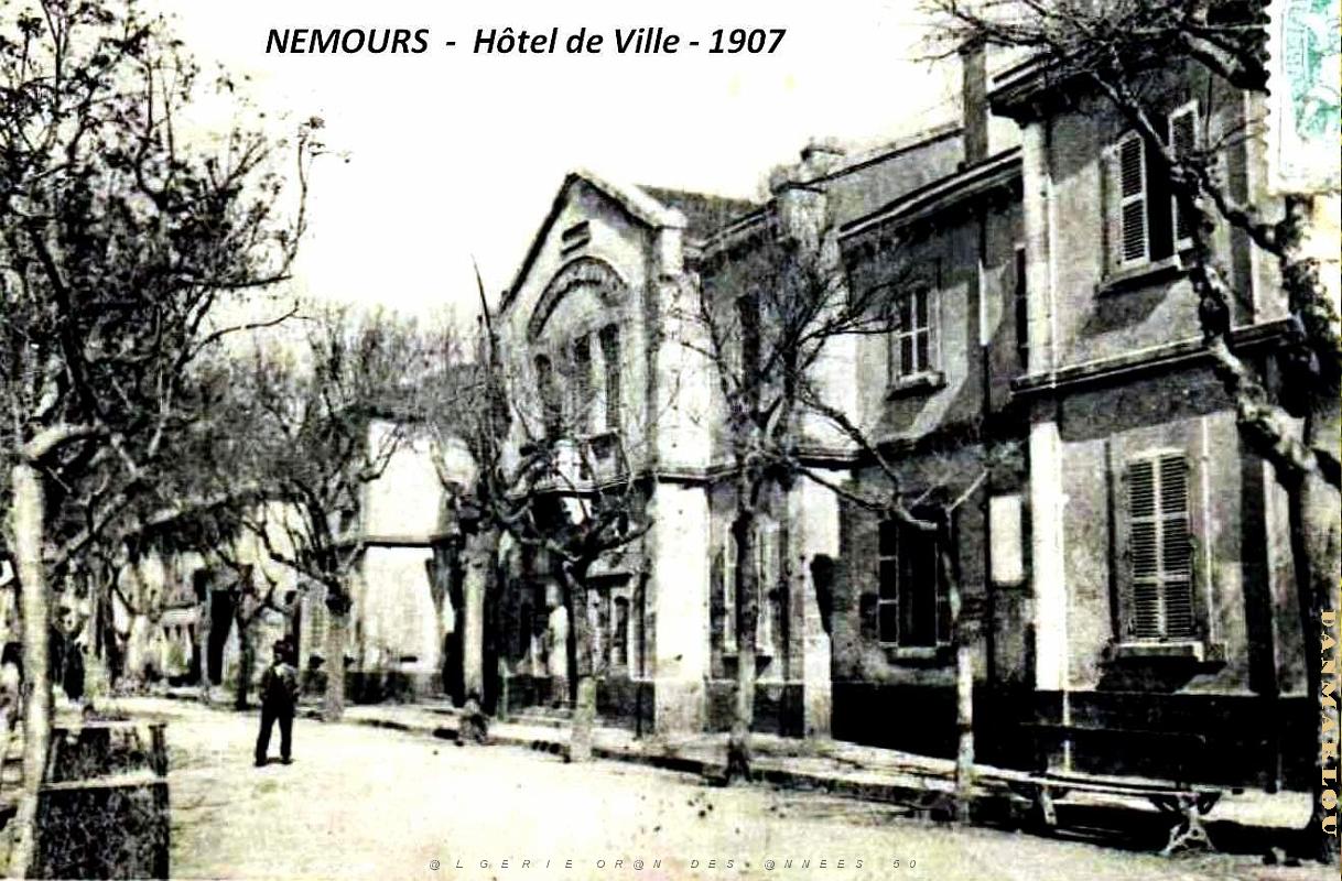 Nemours - Hotel de Ville - 1907.jpg
